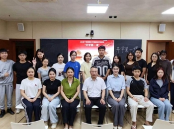 [迎校庆]bat365在线官网平台国际教育学院完成2026级秋季新生迎新工作