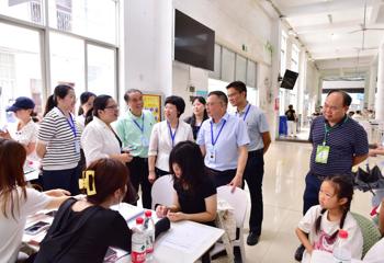 bat365在线官网平台高等职业技术学院、附设中医学校（广西中医学校）2026级新生顺利报到