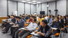 【不忘初心 牢记使命】冷静副校长上“加快智慧校园建设，助推学校内涵发展”主题教育专题党课