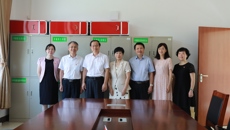 自治区纪委监委驻教育厅纪检监察组组长、自治区教育厅党组成员林华慰问我校党外代表人士