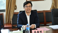 玉林市商务局党组书记李唐明带队到我校交流学习