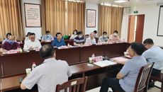 自治区教育厅二级巡视员、高校学生处处长汪维一行到我校调研就业工作