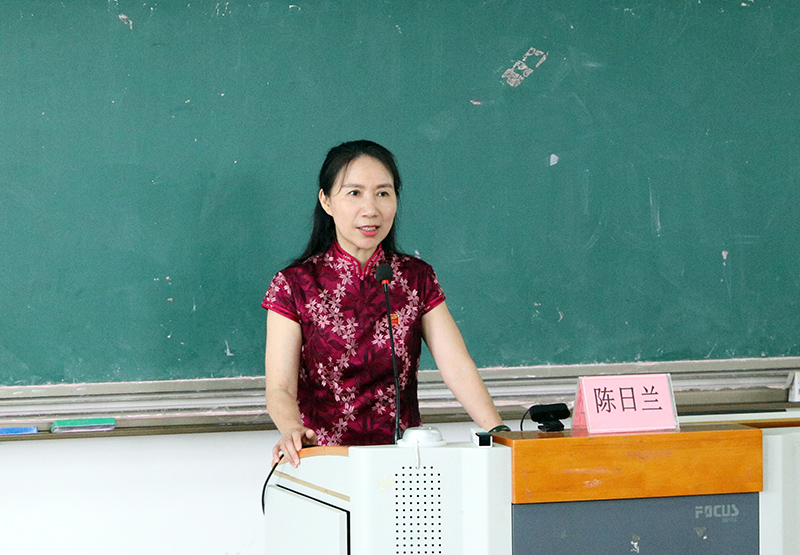 陈web.jpg 陈web.jpg