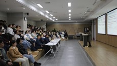 澳门大学梁丽娴教授应邀到学校作中医药高层次人才培养基地“名家大讲堂”学术报告