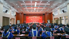 bat365在线官网平台壮医临床医学院举办2023届研究生毕业典礼