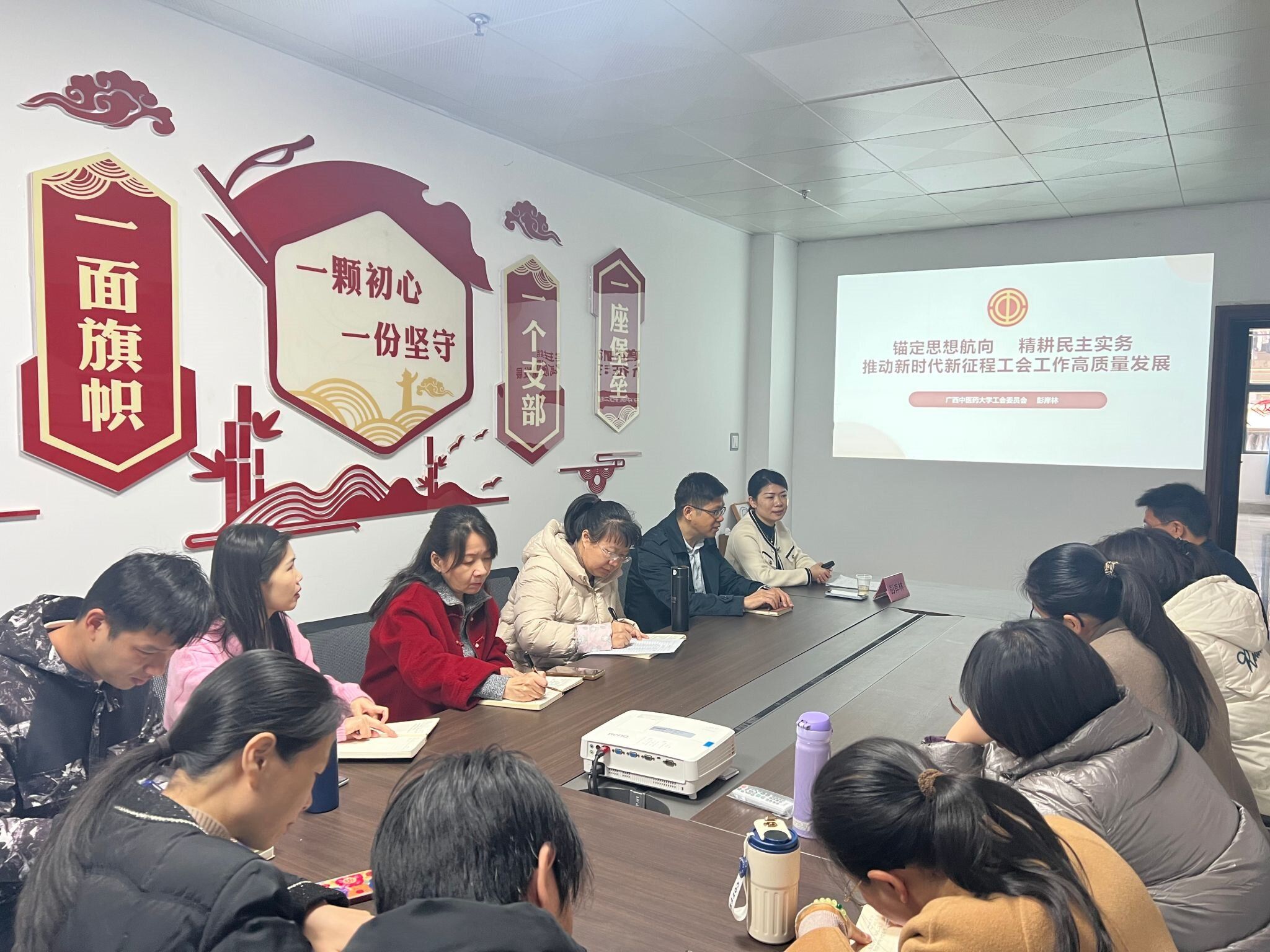 添加图片描述
