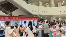 把眼健康送到身边！附属国际壮医医院门诊第二党支部组织党员守护“一老一小”