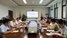 广西城市职业大学副校长、健康学院院长李中华一行到附属国际壮医医院参观交流