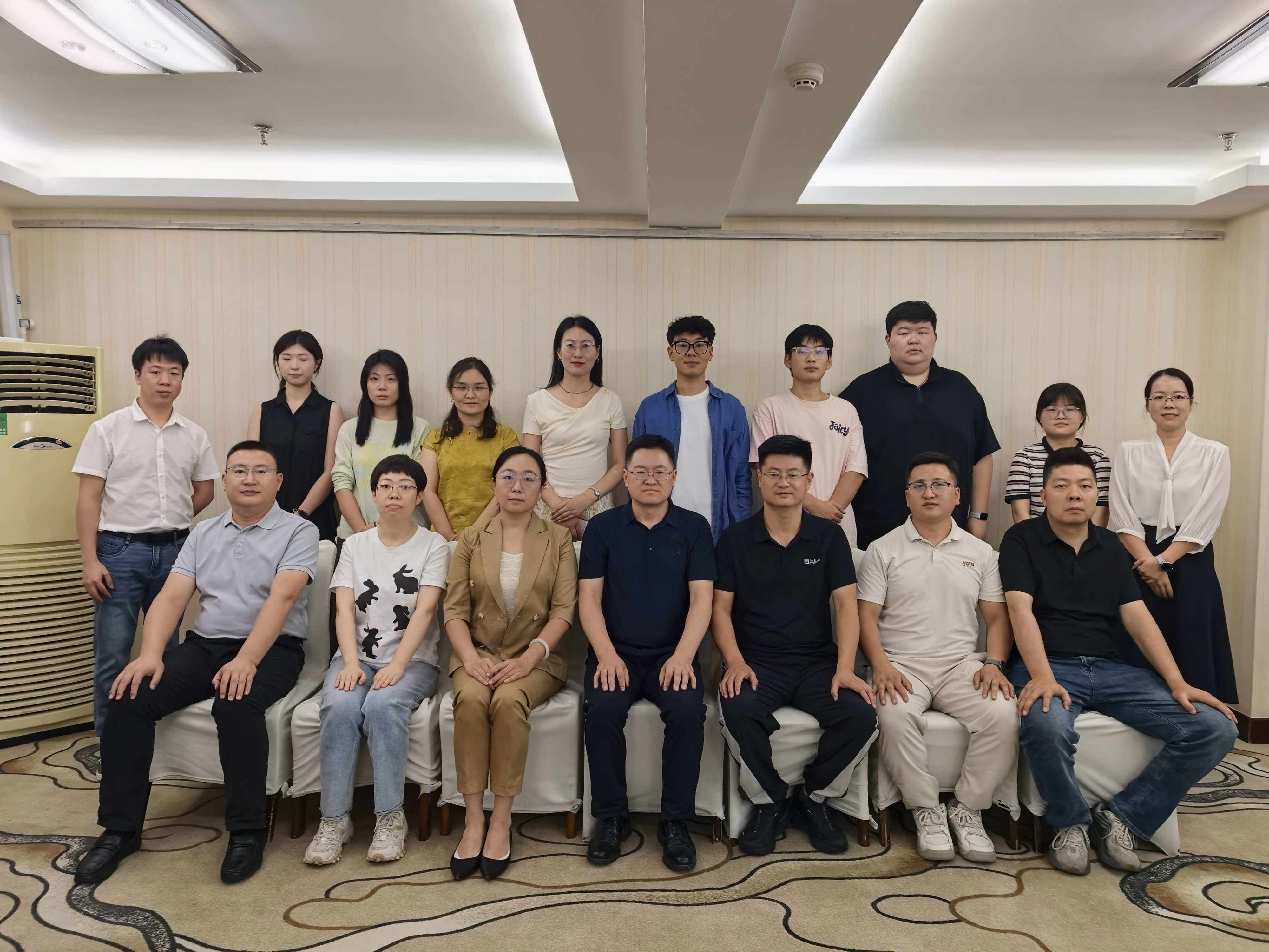 甘肃校友联络处成立仪式合影